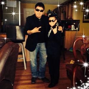 Meet your Posher, Carlos